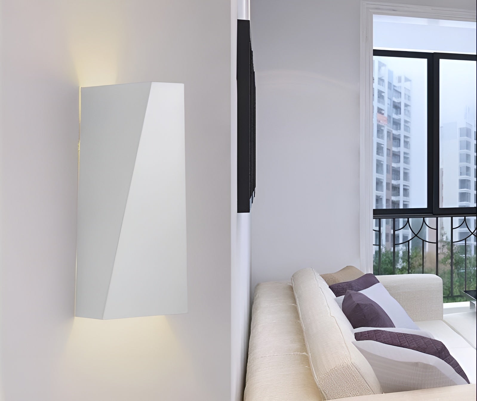 Geometric Wall Lamp With Integrated LED